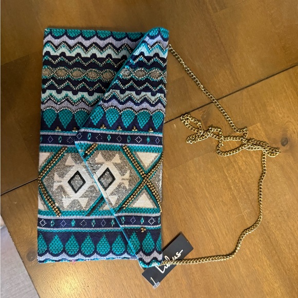 Lulus Geometric Pattern Clutch - Picture 2 of 3